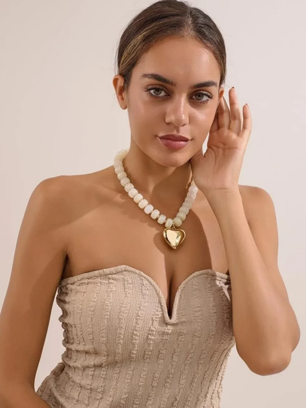 Chic Beaded Necklace for Women with Gold Heart Pendant - Stylish Jewelry